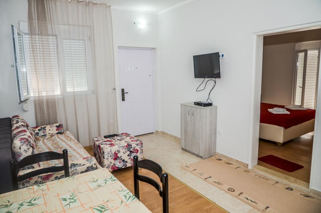 Apartments Paradise Ulcinj Esterno foto