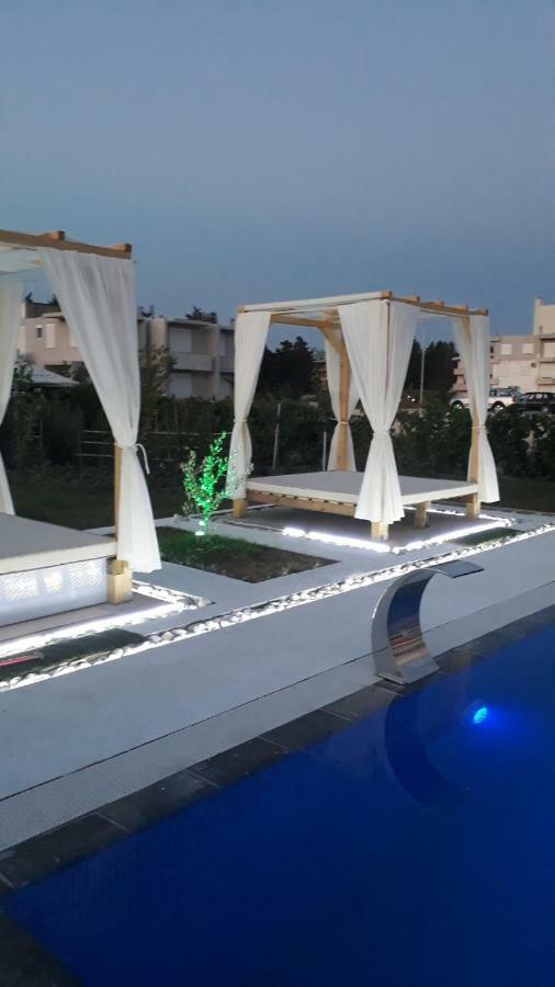 Apartments Paradise Ulcinj Esterno foto