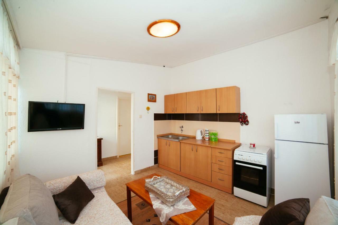 Apartments Paradise Ulcinj Esterno foto