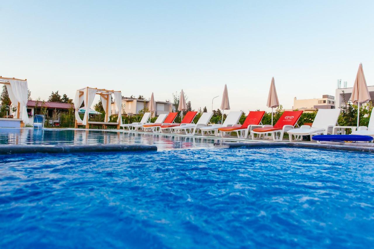 Apartments Paradise Ulcinj Esterno foto